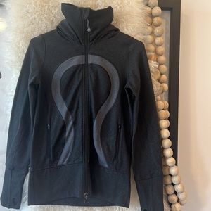 Lululemon Hoodie. Double Front Zip, 
Thumb Holes.